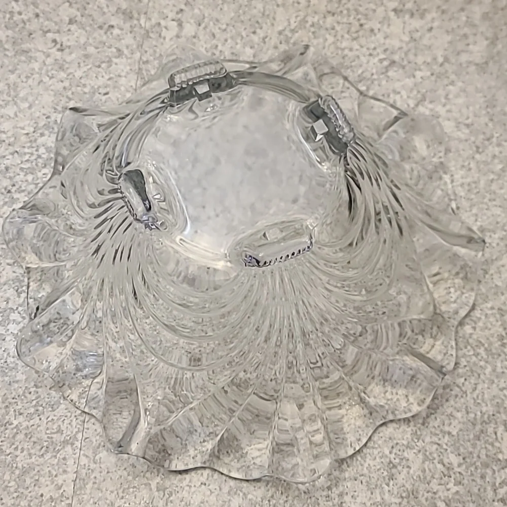Cambridge Art Deco 12 inch round Footed bowl